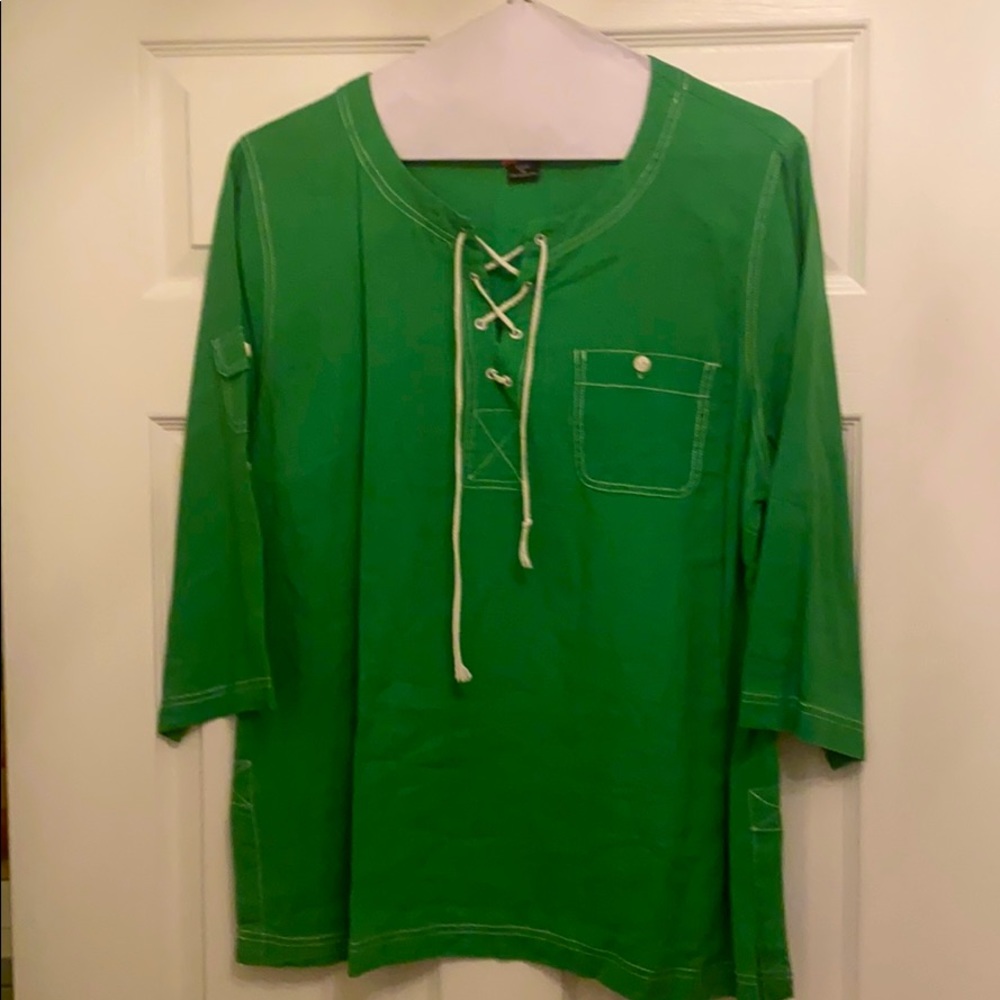 Green casual blouse